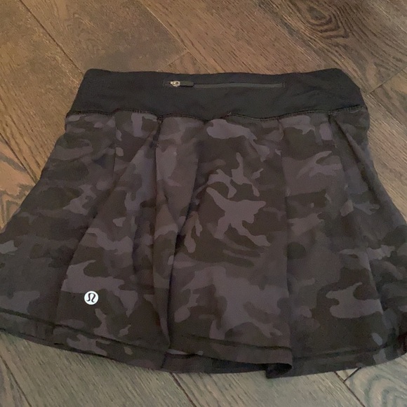 New- only wore twice - Picture 2 of 3